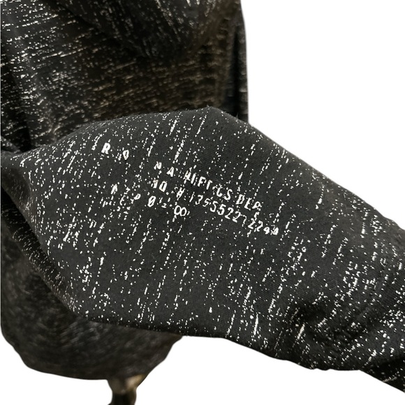 BROOKLYN ATHLETICS BKLYN
MARL BLACK TAG=MED MEASURES EX SM-SM PERFORMANCE HOODIE - Picture 5 of 11